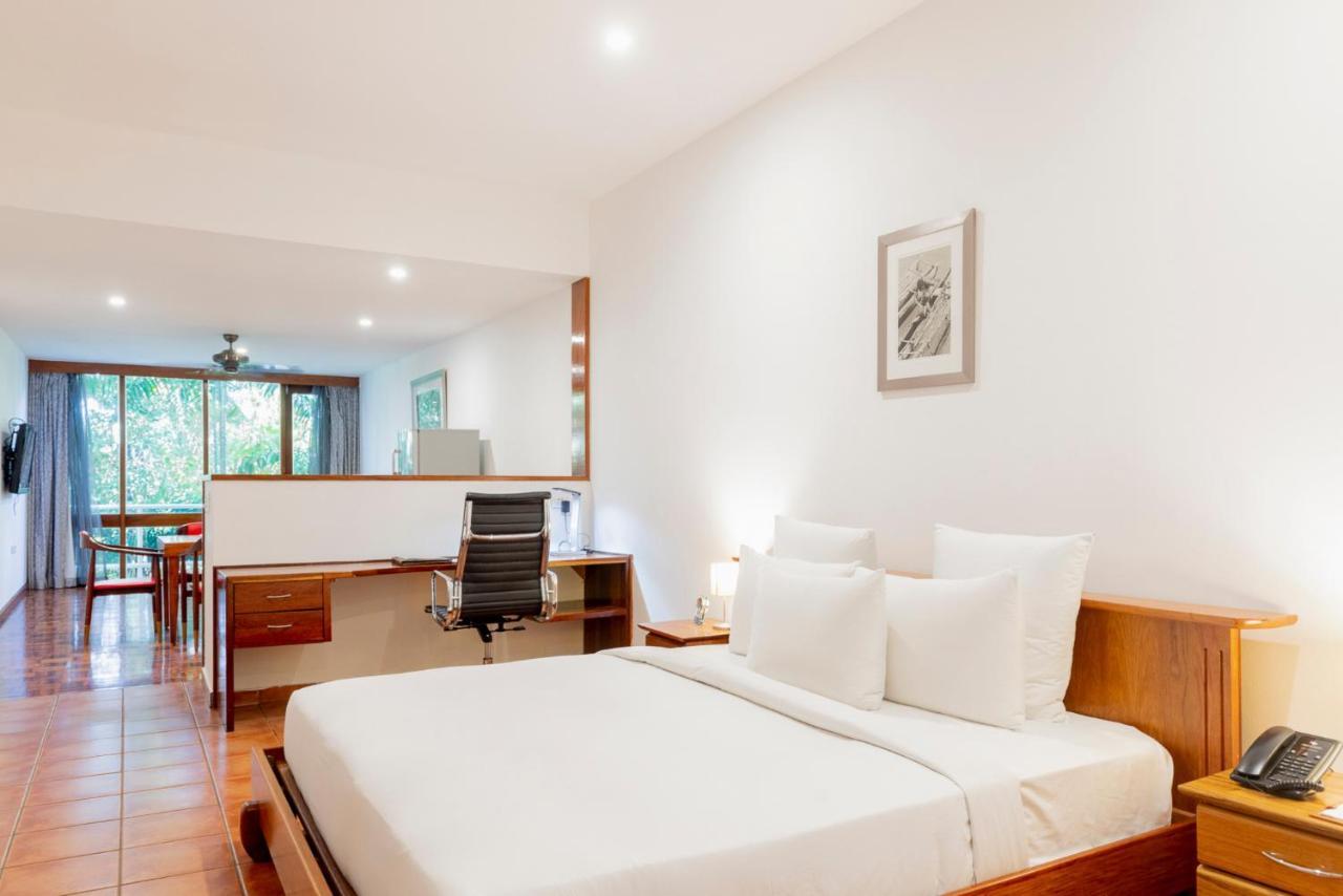 Airways Hotel Porto Moresby Exterior foto